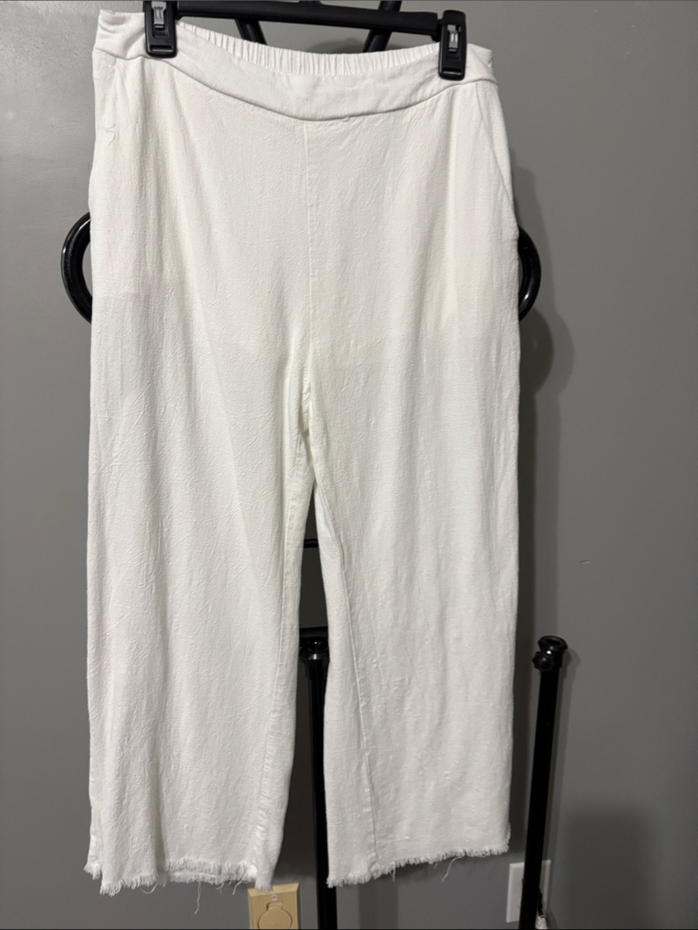 Pink Lily Cream Wide-Leg Pull-On Pants